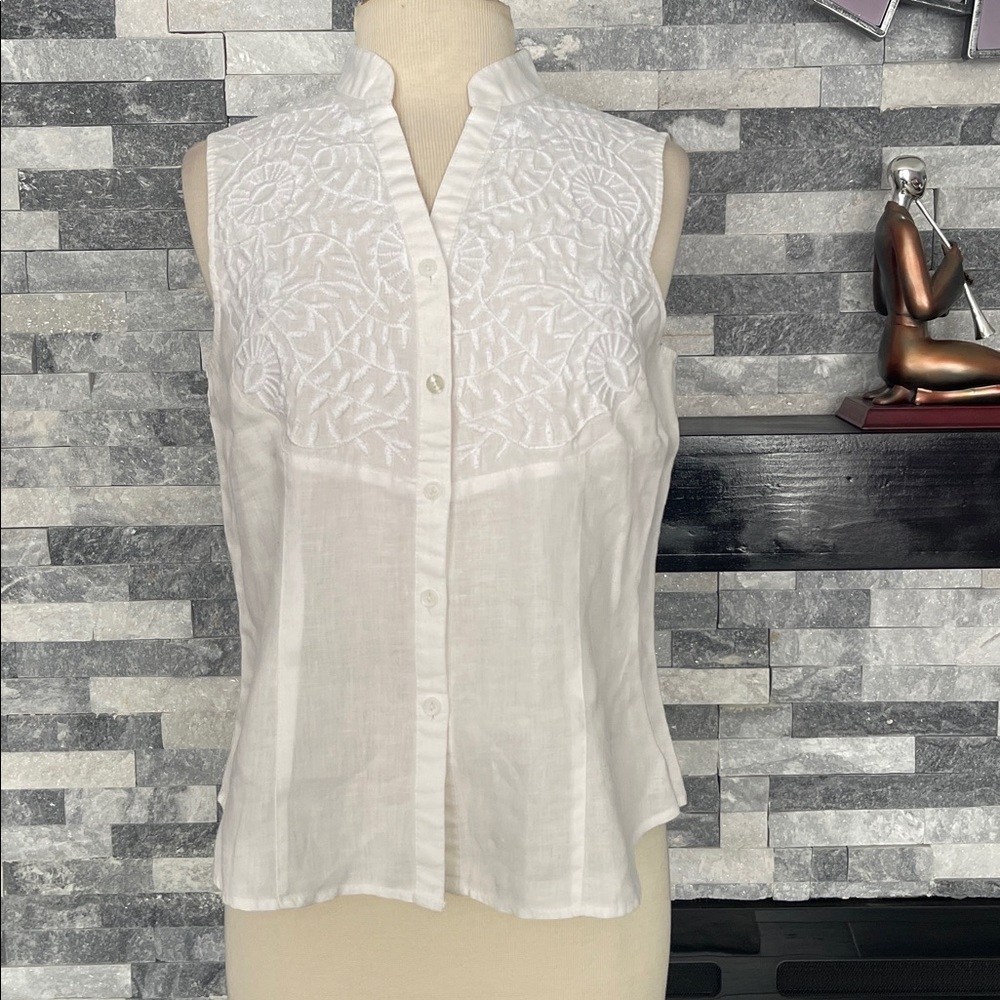 Tweeds Blouse Womens M White Linen Embroidered  V Neck Button Front
